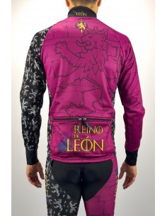 Cazadora Reino de León 2